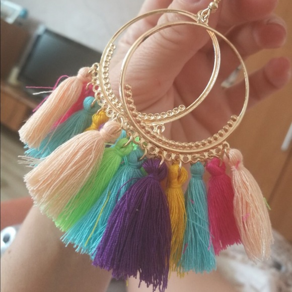 Bohemian Tassel Fashion Earrings/Multi color. - Picture 6 of 6